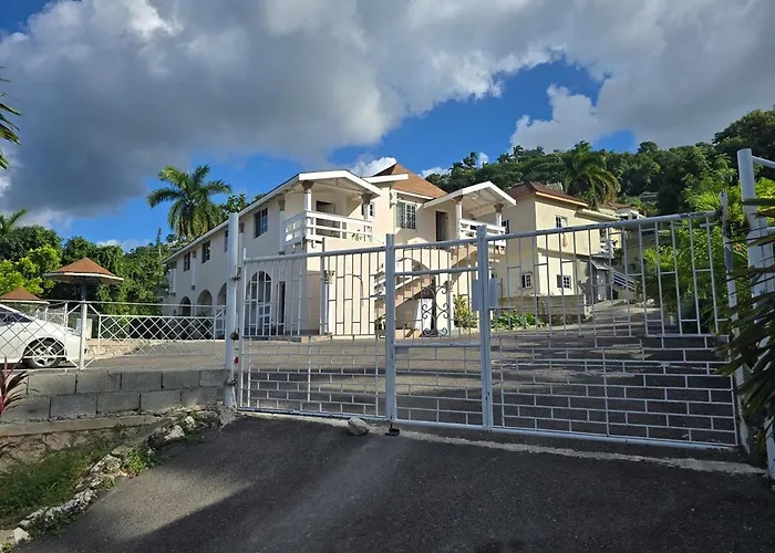 Sunset 22 By The Airport Apt#2 Apartment Montego Bay